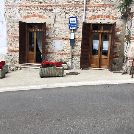 شقة باني سان فيليبو  في La Casa Di Popy المظهر الخارجي الصورة